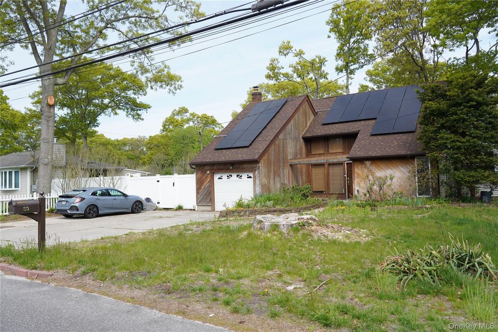 Photo of 59 Prince Street, Patchogue, NY 11772 (MLS # 1000778)