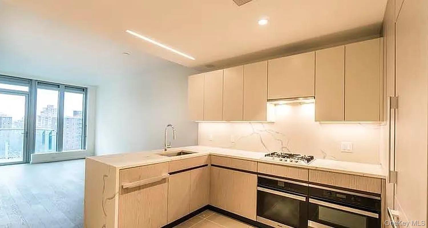 133-27 39th Avenue 6K