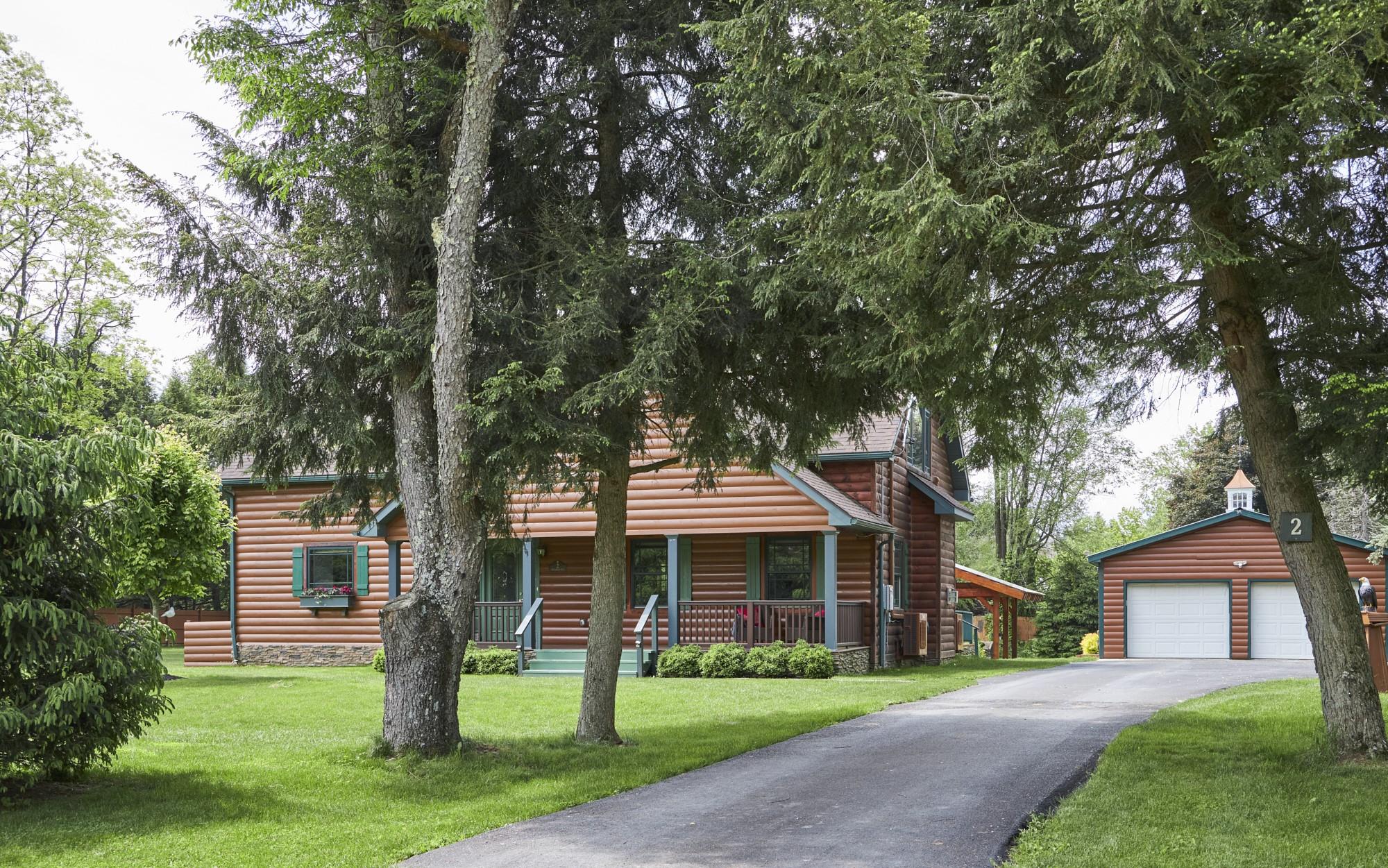 2 Marquette Drive, Rhinebeck, New York image 2
