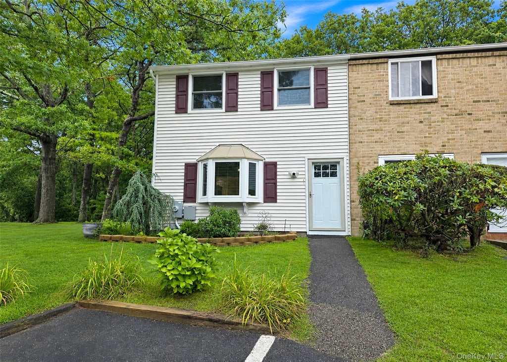Photo of 1 Wooded Way #1, Calverton, NY 11933 (MLS # 1039287)
