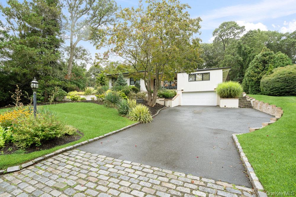 17 Newport Drive