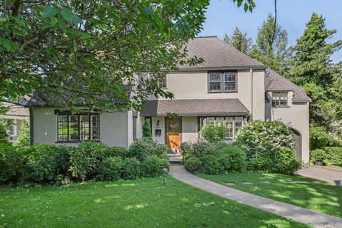 30 Studio Lane Bronxville NY 10708