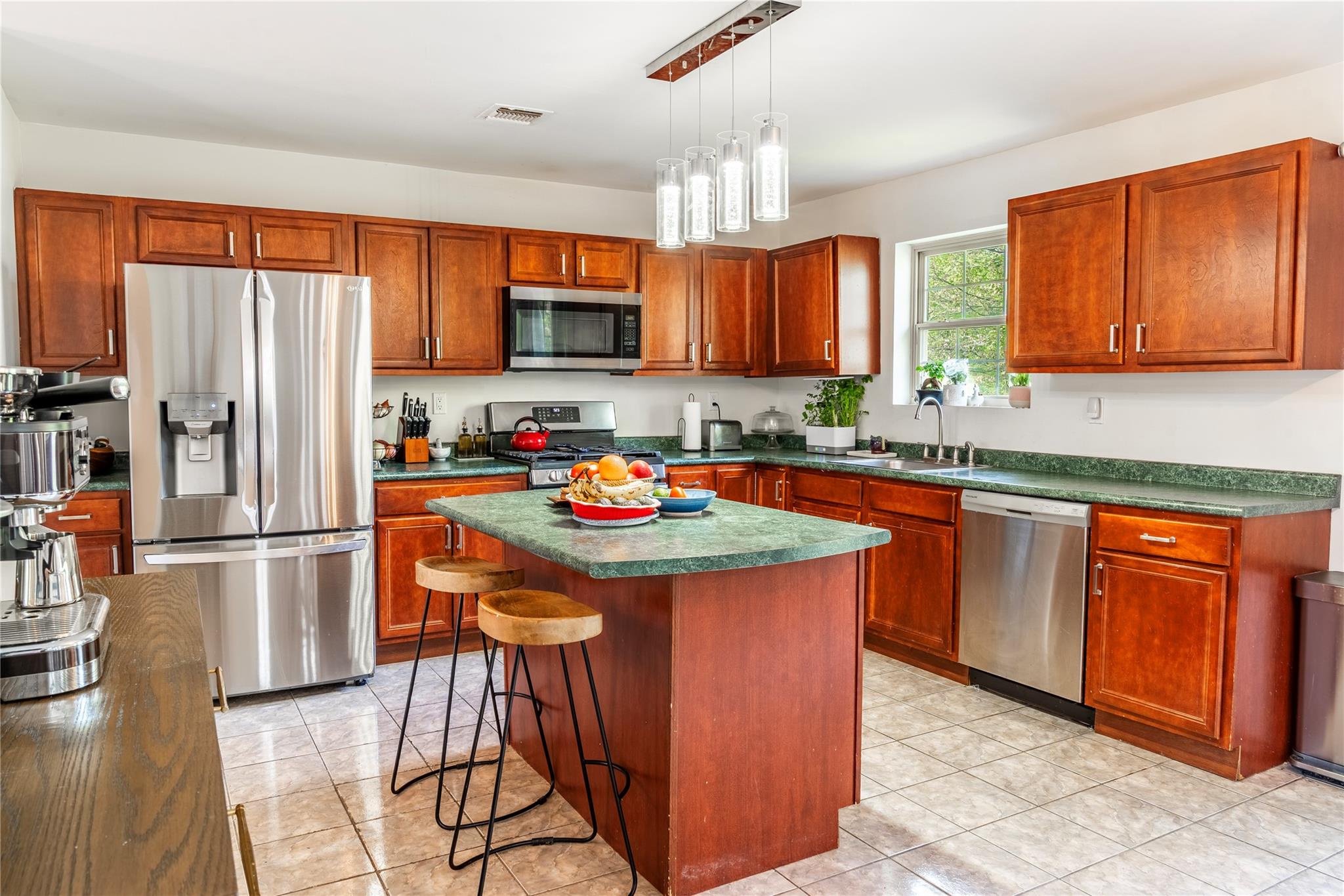 2 Cardiff Lane, Rock Hill, New York image 8