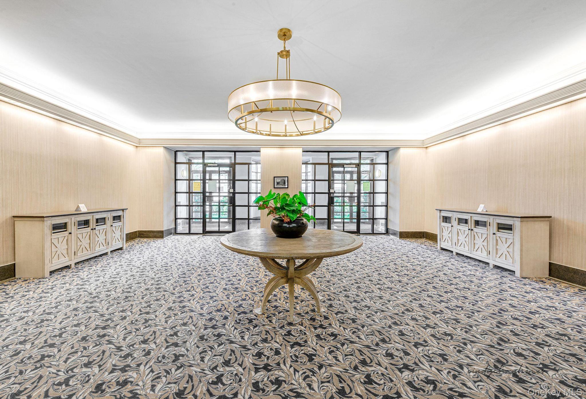 98-120 Queens Boulevard 5D