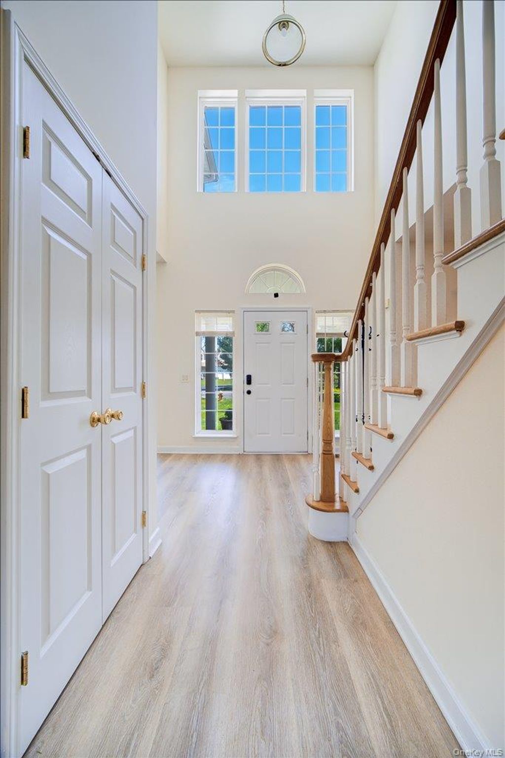 Photo of 21 Alder Way, Wappingers Falls, NY 12590 (MLS # 973108)