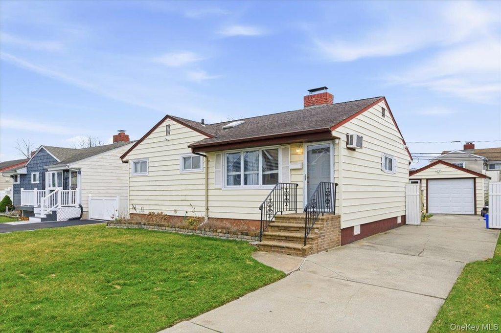 Photo of 61 Grant Street, Freeport, NY 11520 (MLS # 980681)