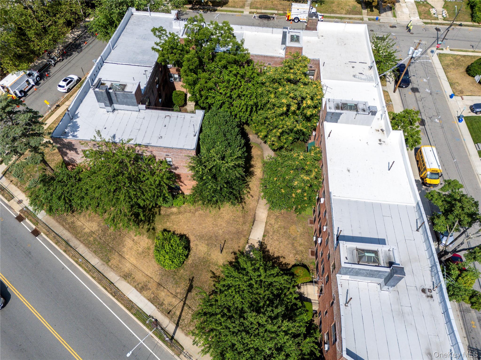 32-40 N Long Beach Road