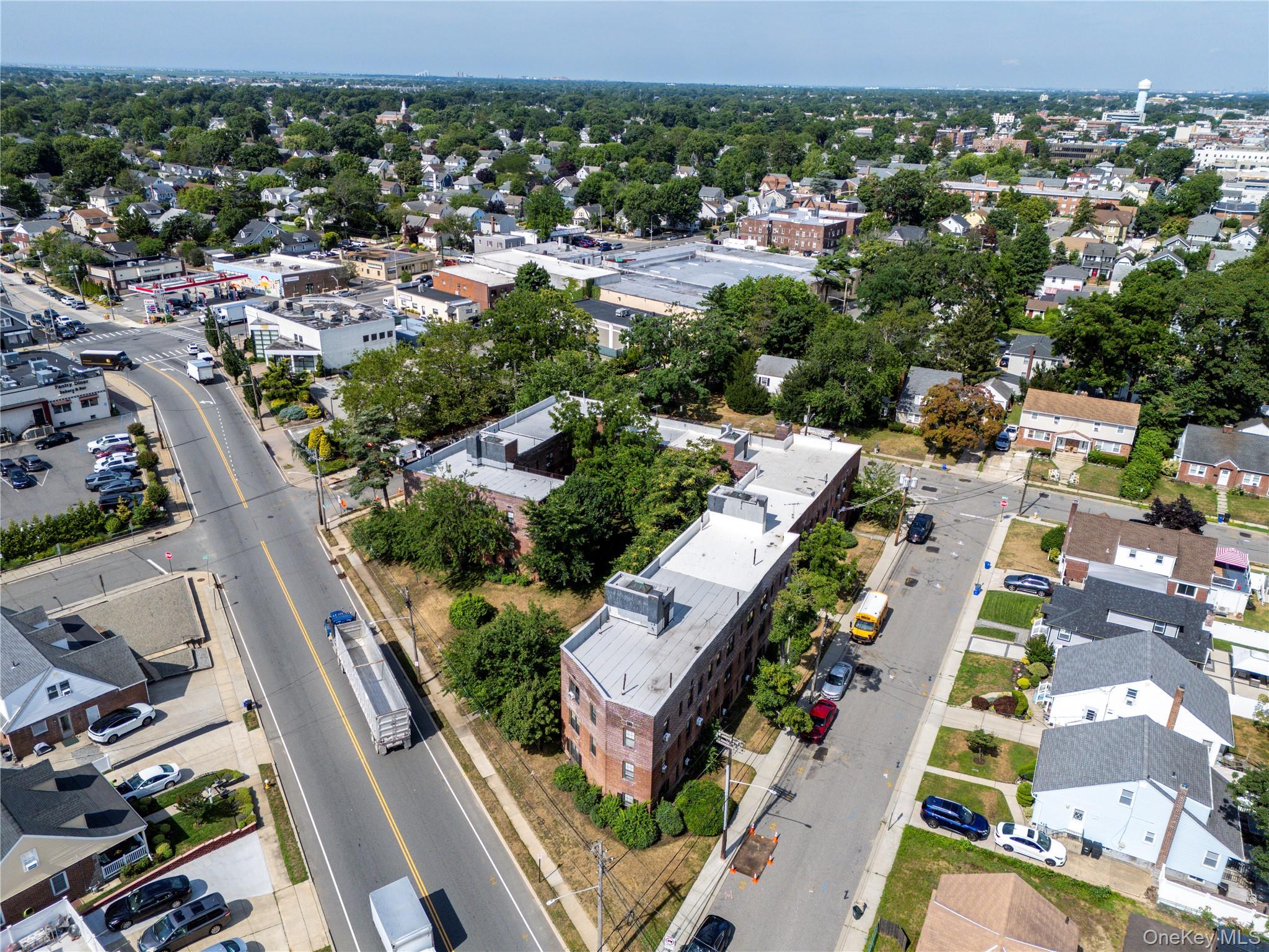 32-40 N Long Beach Road