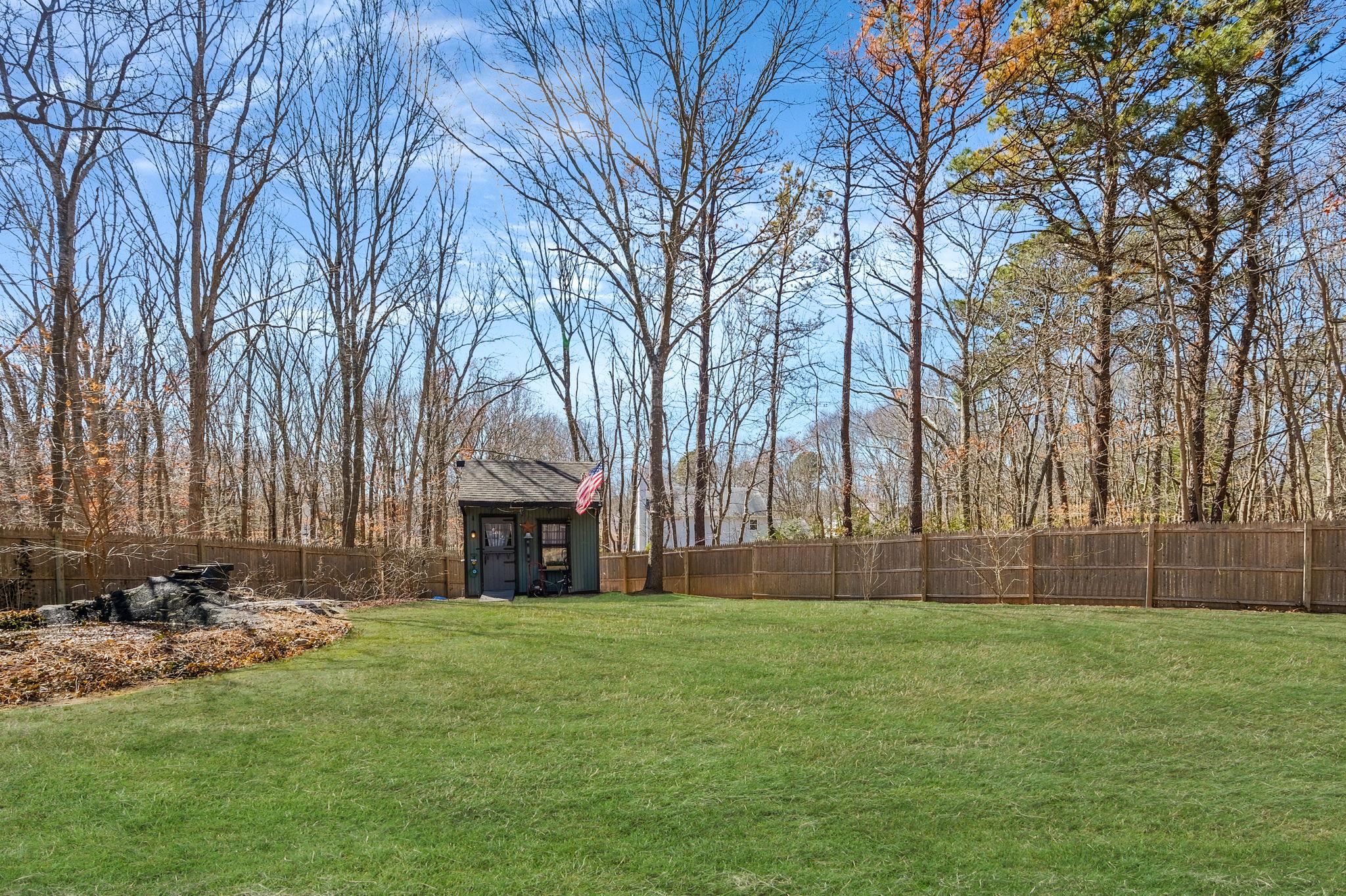 2 Linda Lane, Manorville, New York image 40