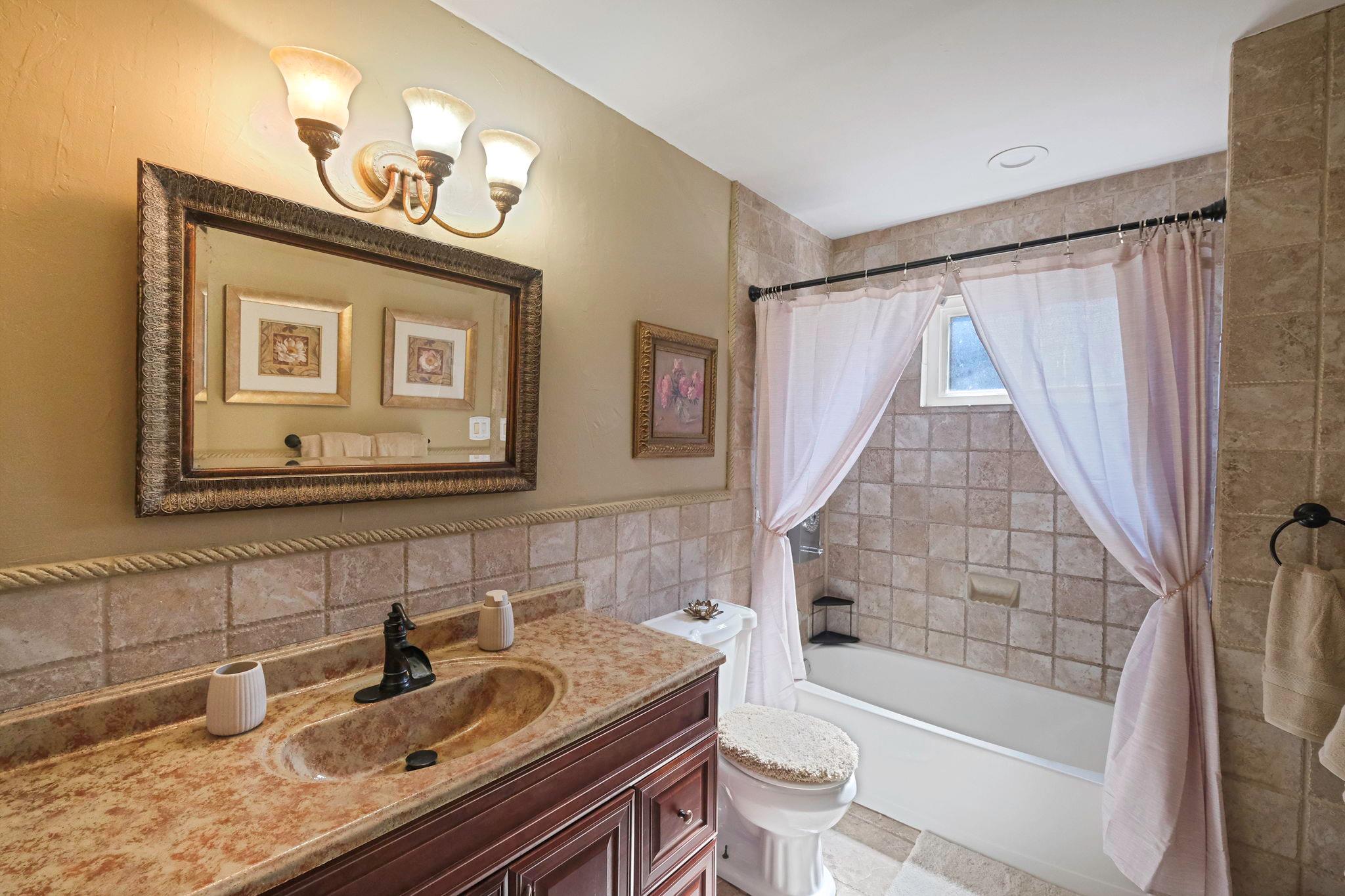 2 Linda Lane, Manorville, New York image 30