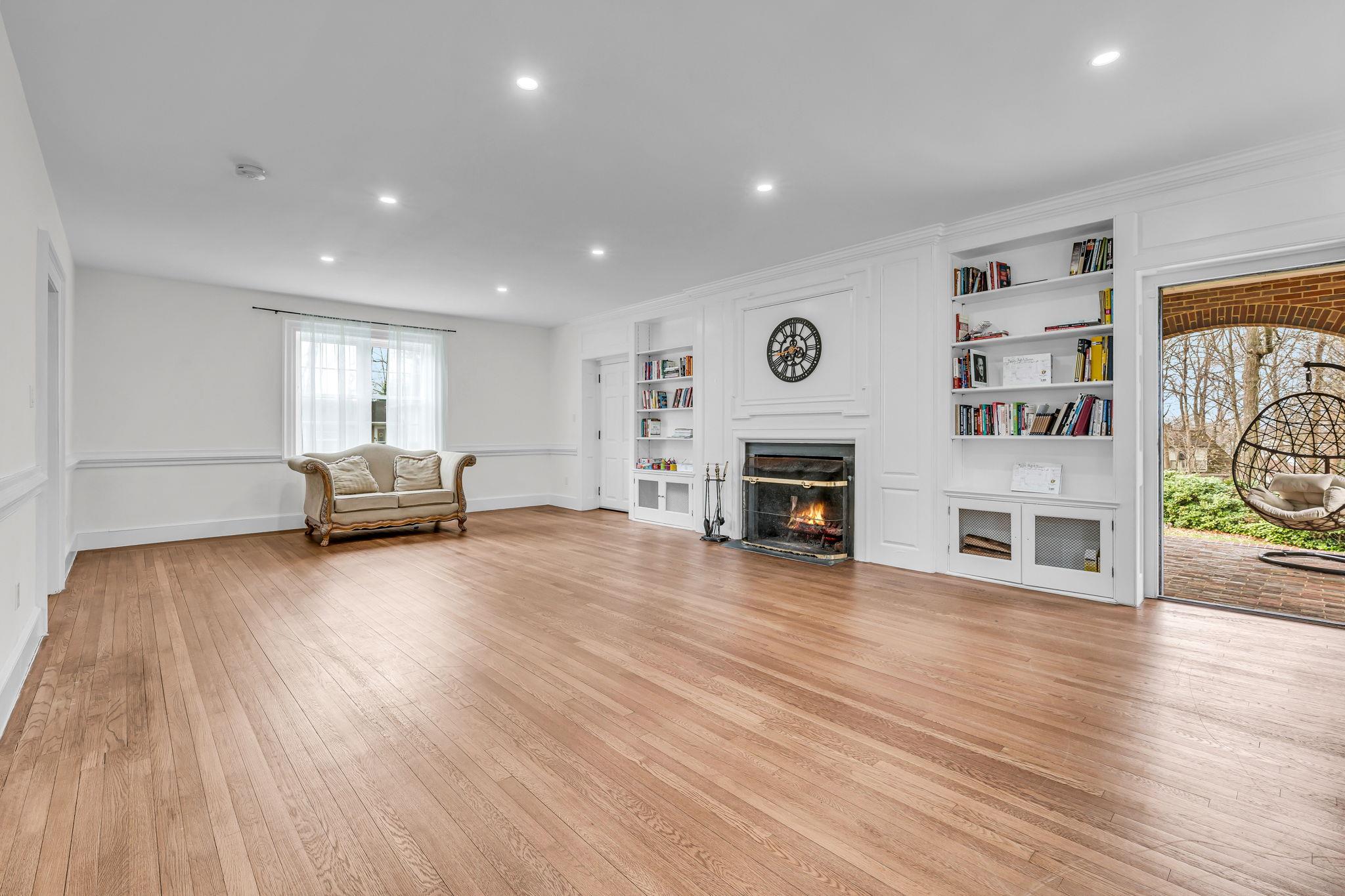 28 Northfield Road, Glen Cove, New York image 25
