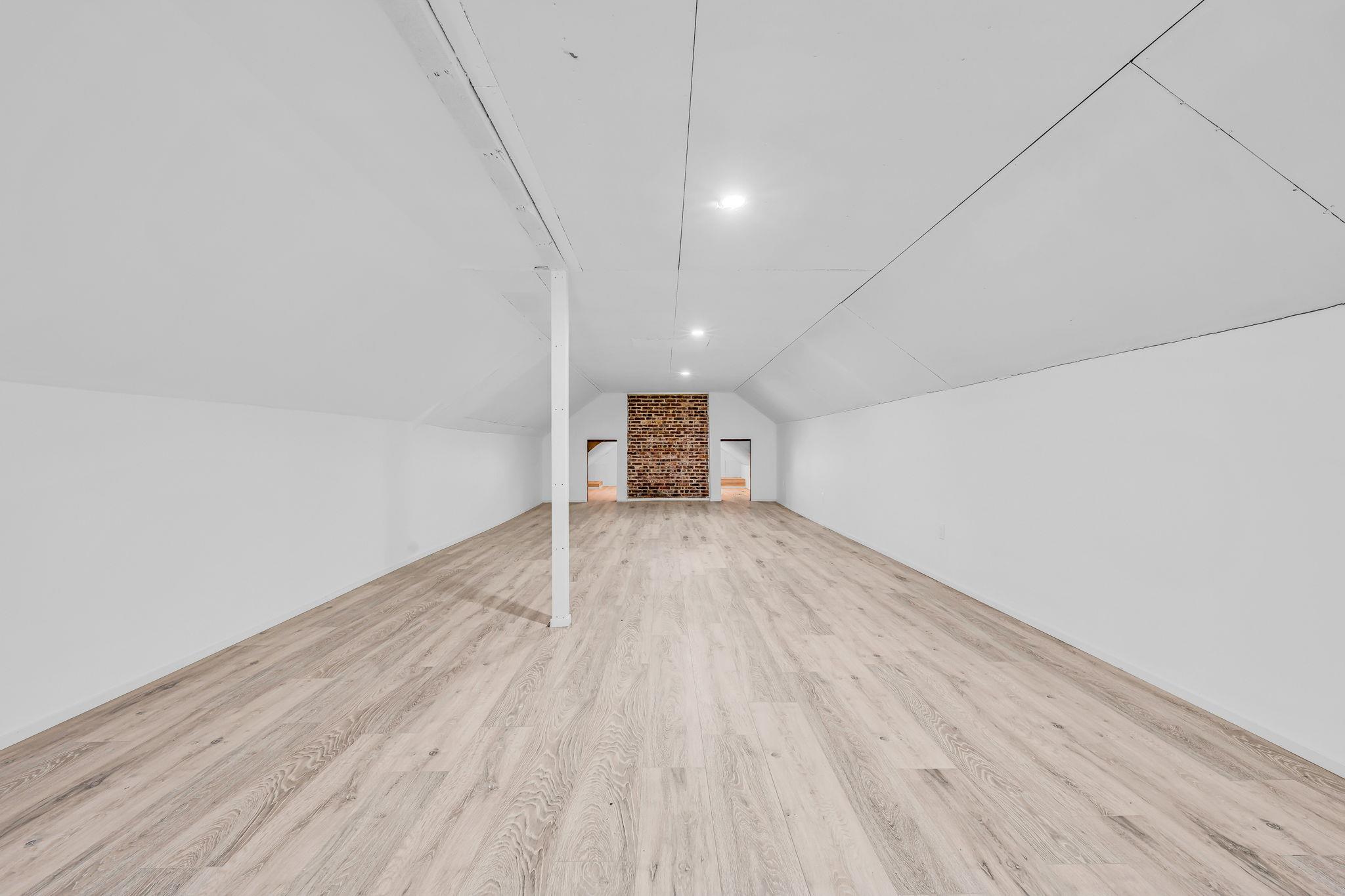 28 Northfield Road, Glen Cove, New York image 24