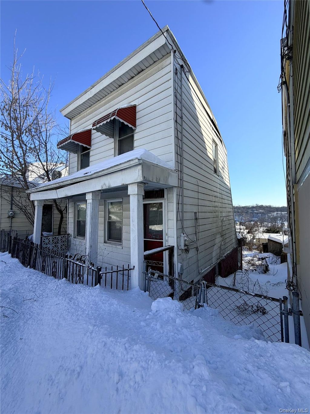 Photo of 92 Vineyard Avenue, Yonkers, NY 10703 (MLS # 962213)