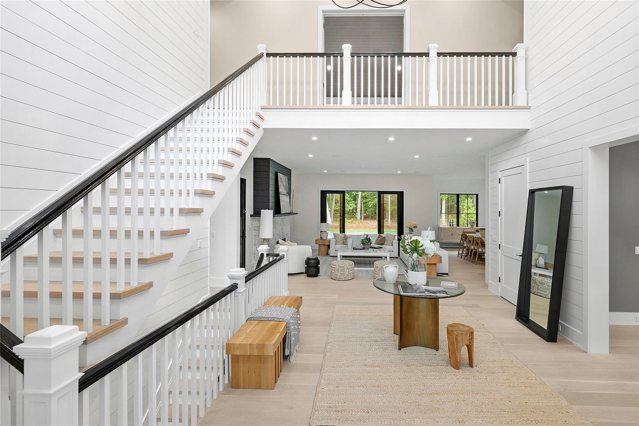 12 Rolling Wood Lane