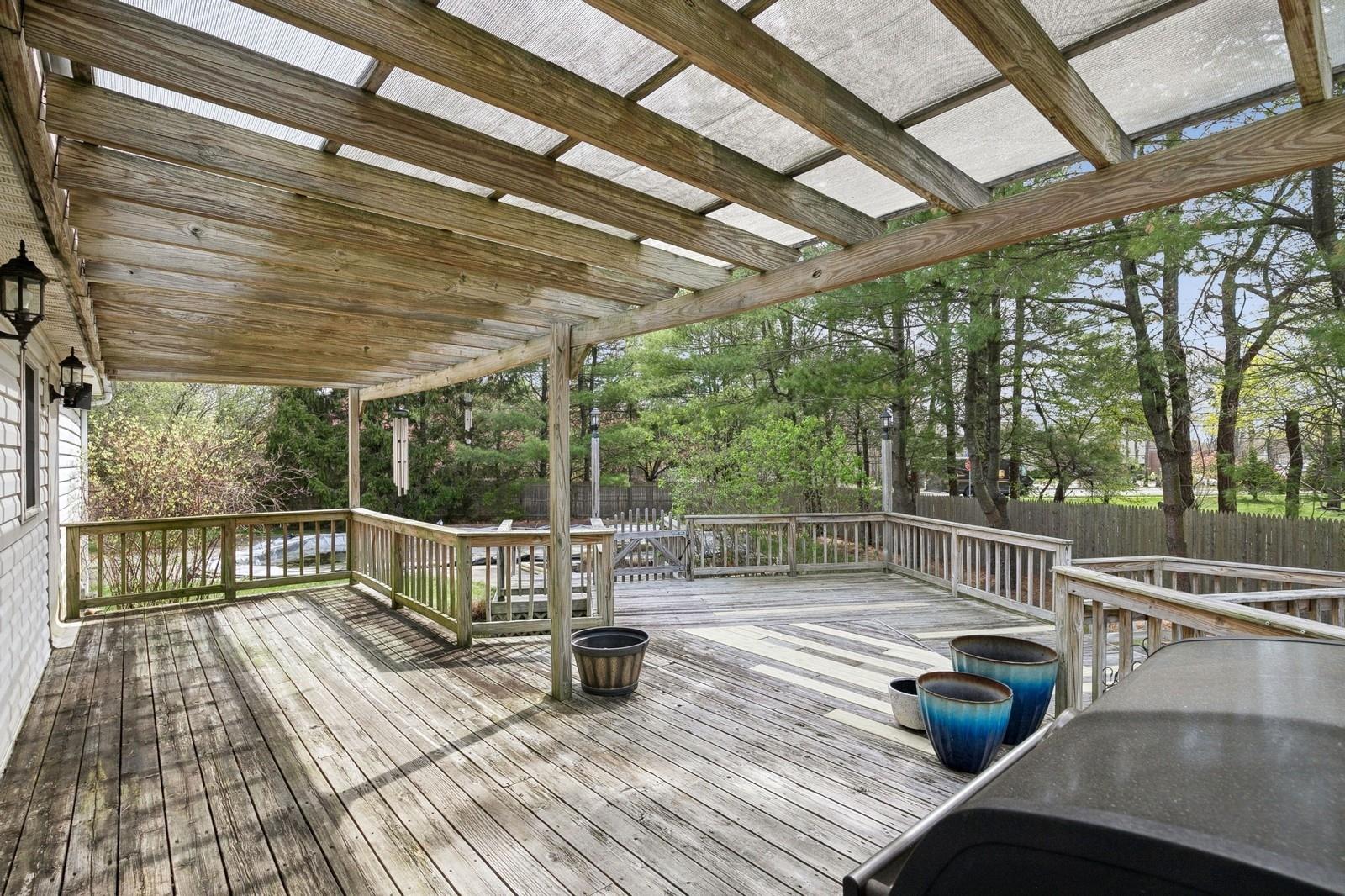2 Mews Court, Holtsville, New York image 29