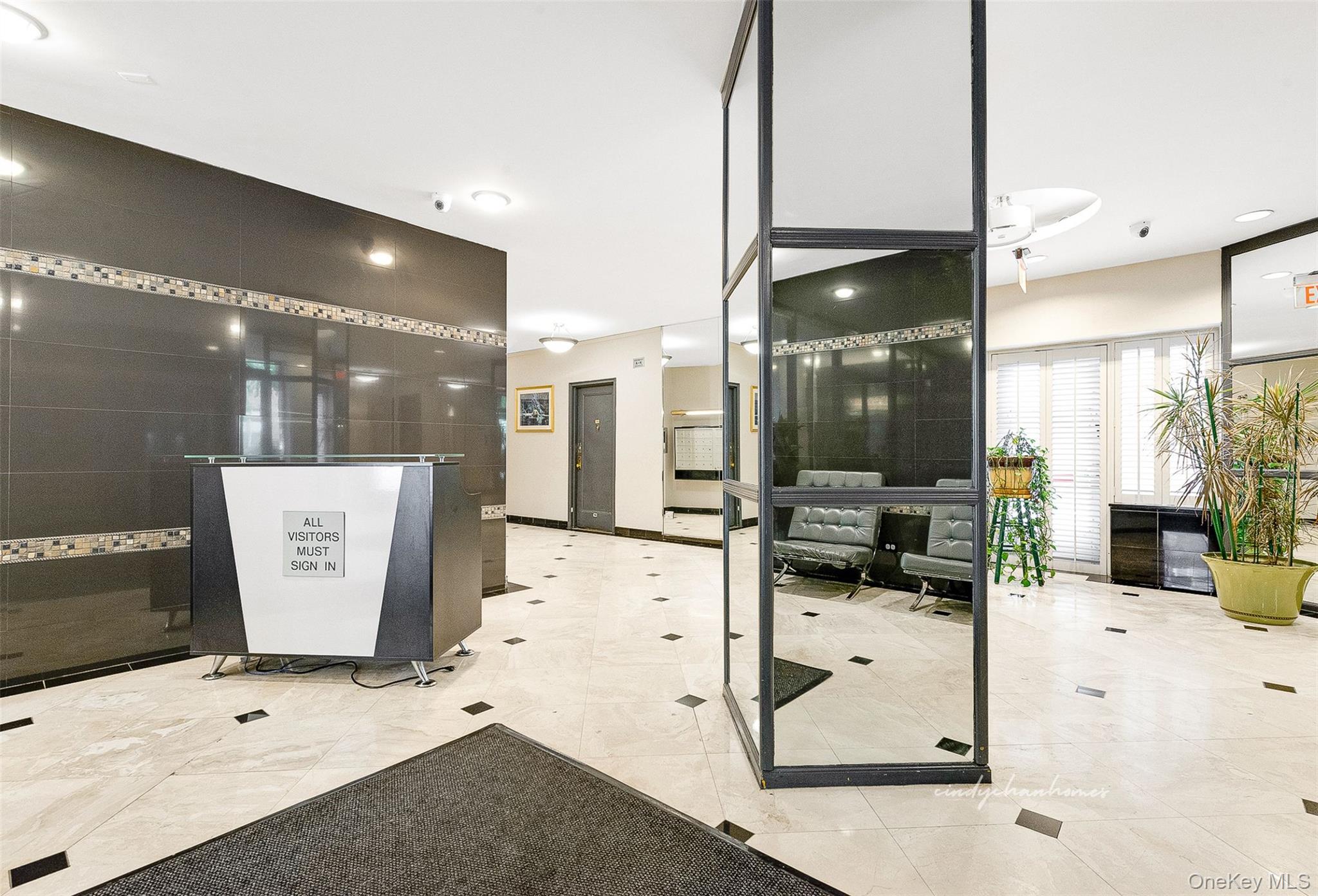 67-30 Clyde Street 6W