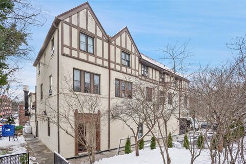 2-20 Garth Road 206 Scarsdale NY 10583