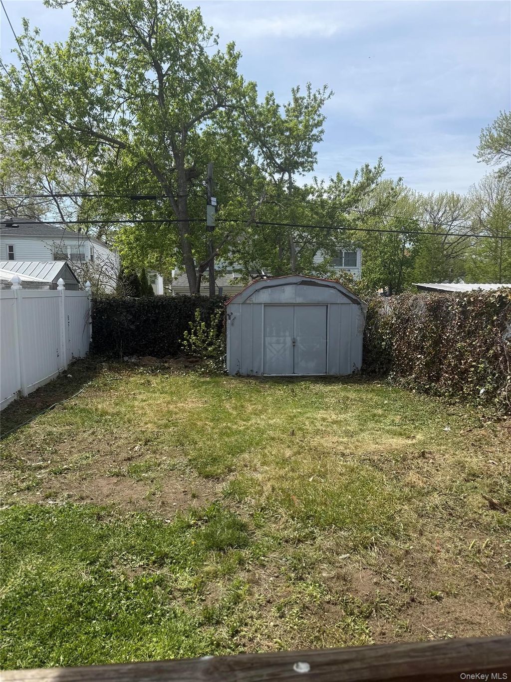 Photo of 67-04 215th Street, Oakland Gardens, NY 11364 (MLS # 991392)