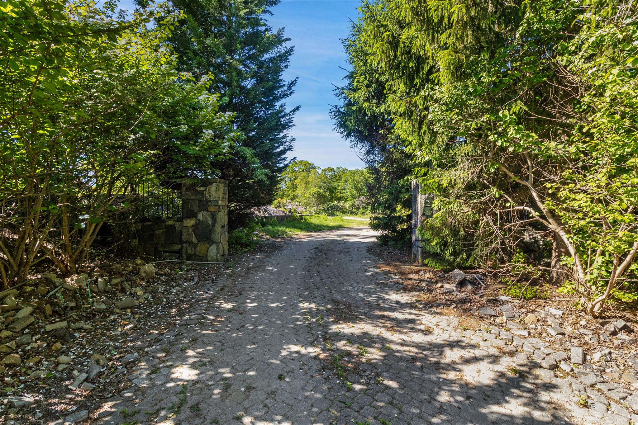 371-383 Pea Pond Road, Katonah, New York image 6