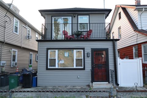 Photo of 136-18 221st Street, Laurelton, NY 11413 (MLS # 919236)