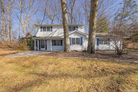 4 Dutch Court West Nyack NY 10994
