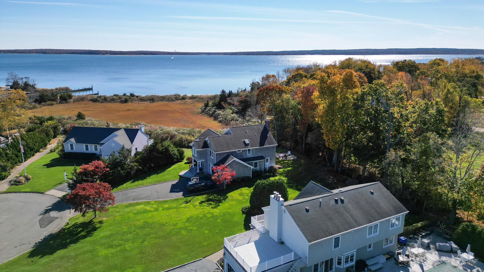 55 N Seacove Lane, Jamesport, New York image 2