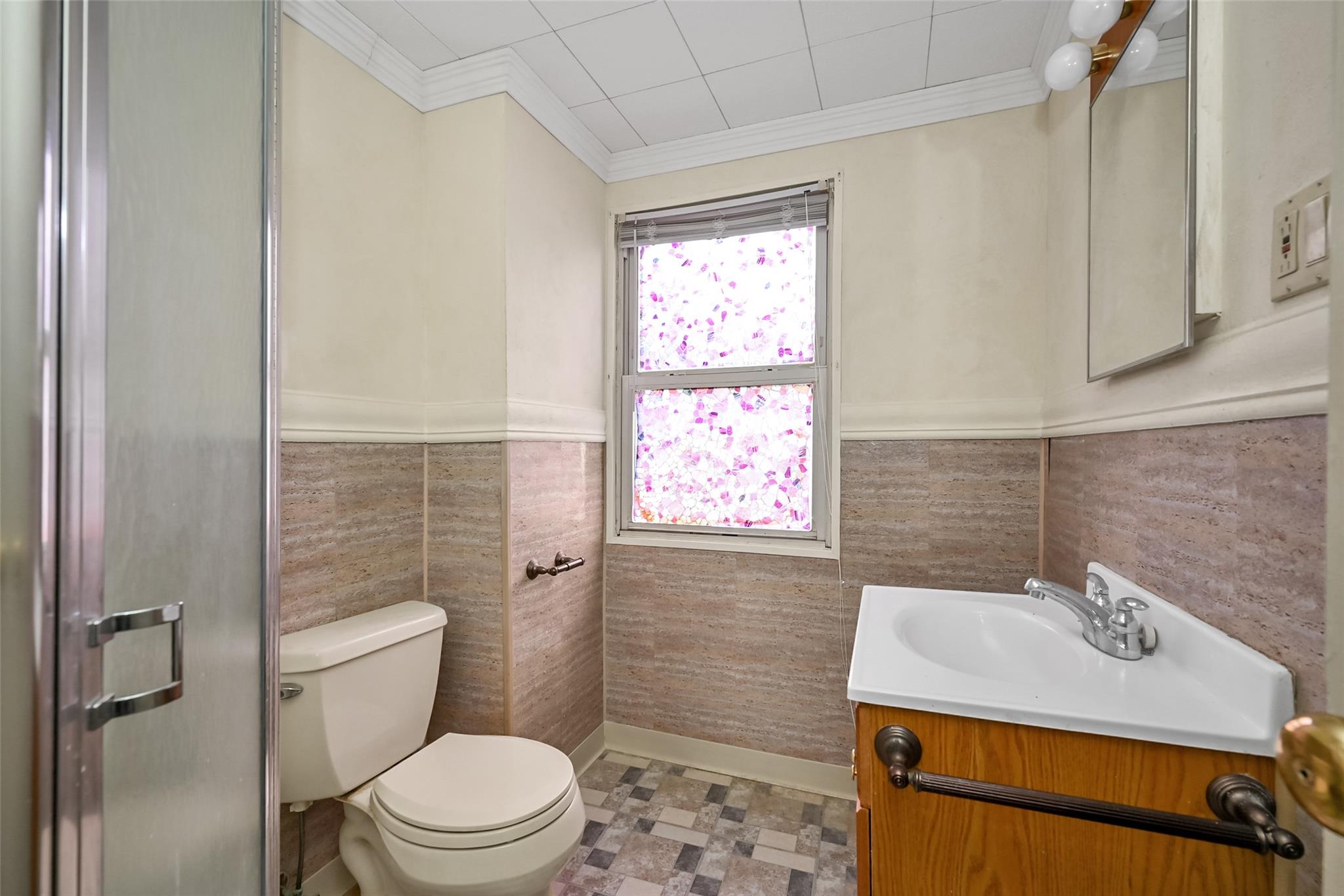 179 Hoffman Avenue, Elmont, New York image 13