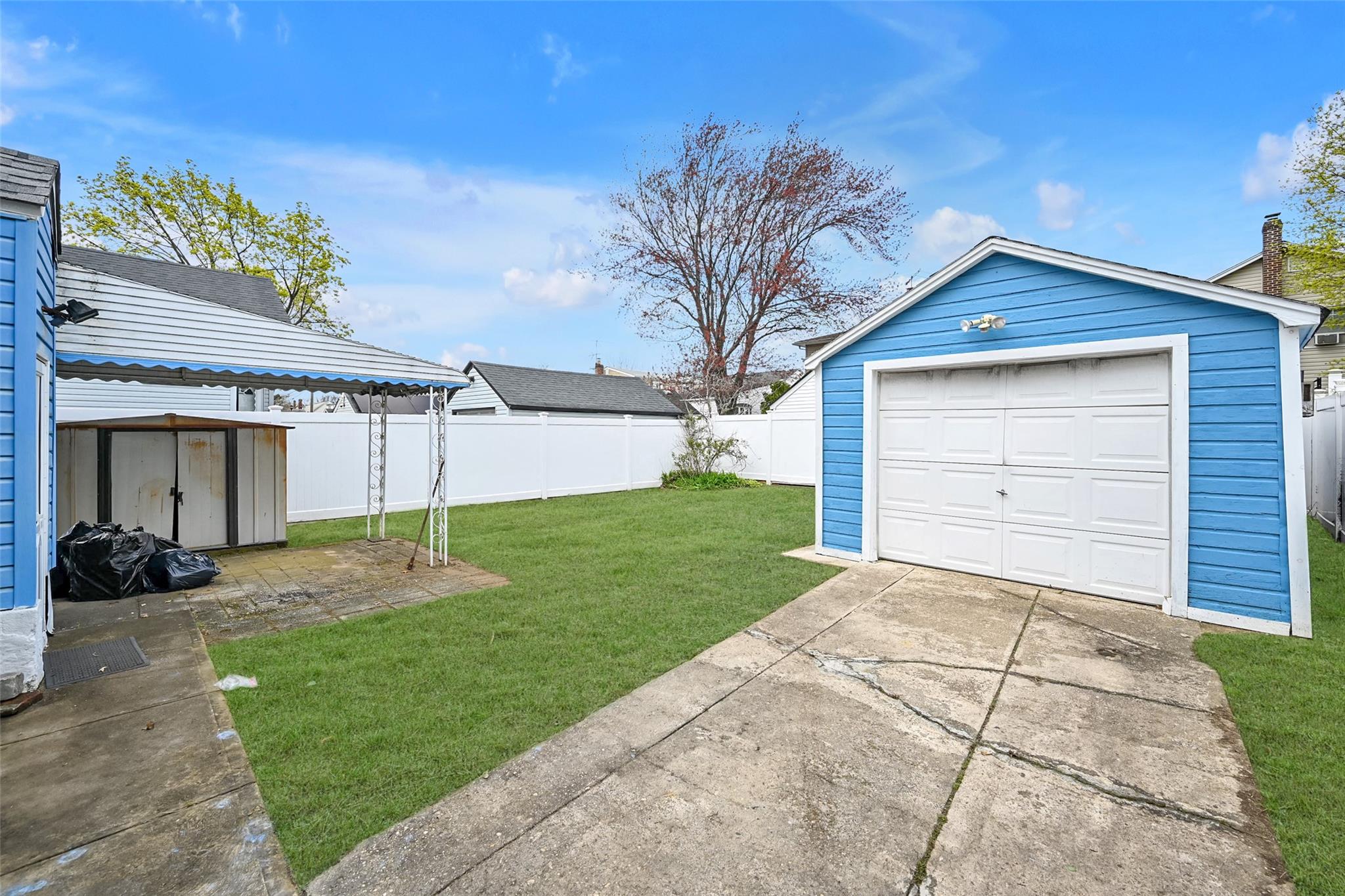 179 Hoffman Avenue, Elmont, New York image 19