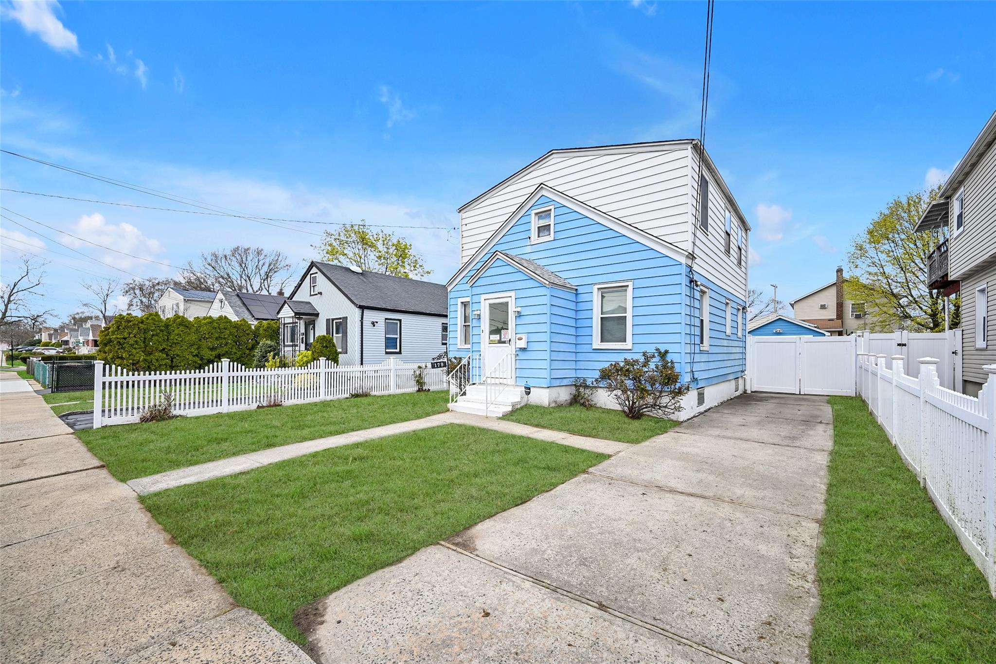 179 Hoffman Avenue, Elmont, New York image 21