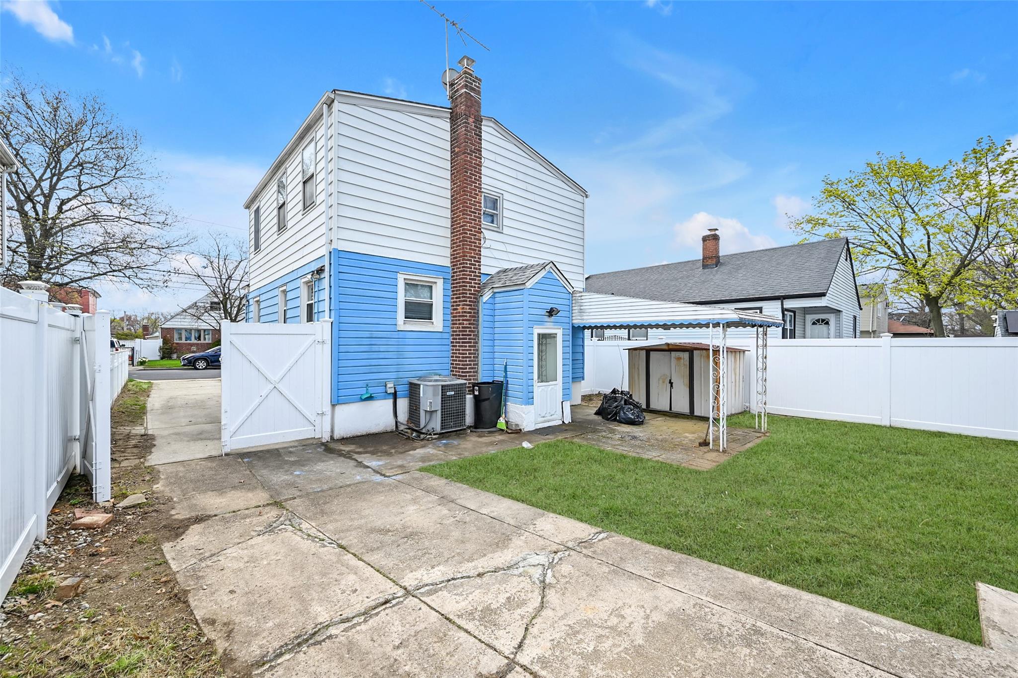 179 Hoffman Avenue, Elmont, New York image 18