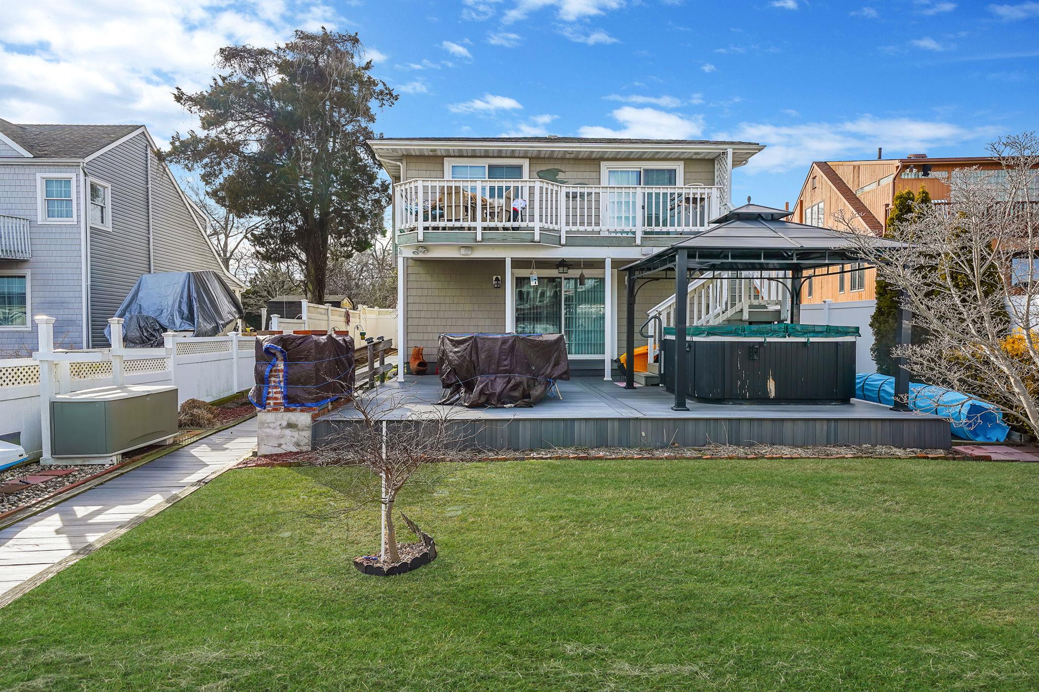 86 E Shore Drive, Massapequa, New York image 5