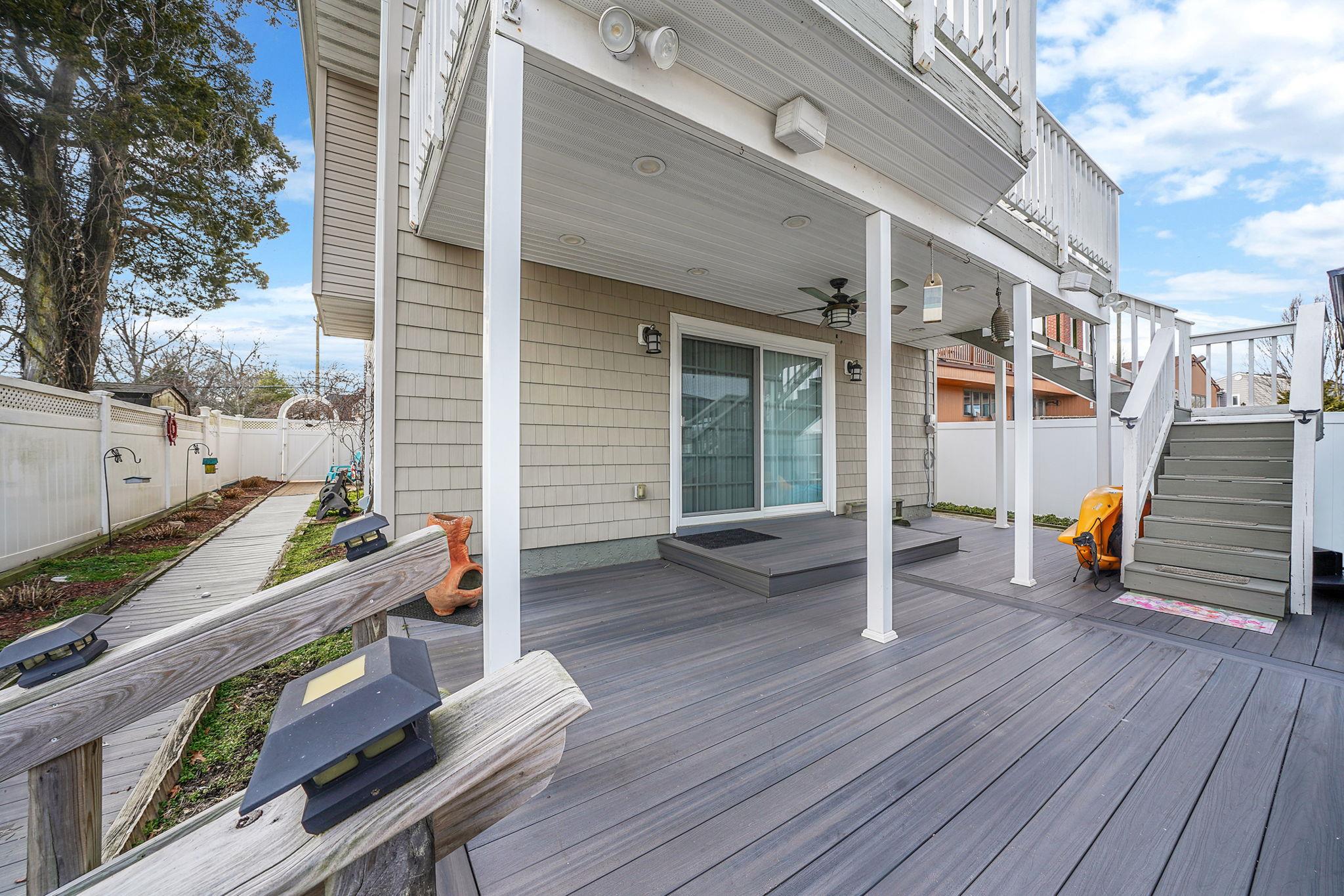 86 E Shore Drive, Massapequa, New York image 3