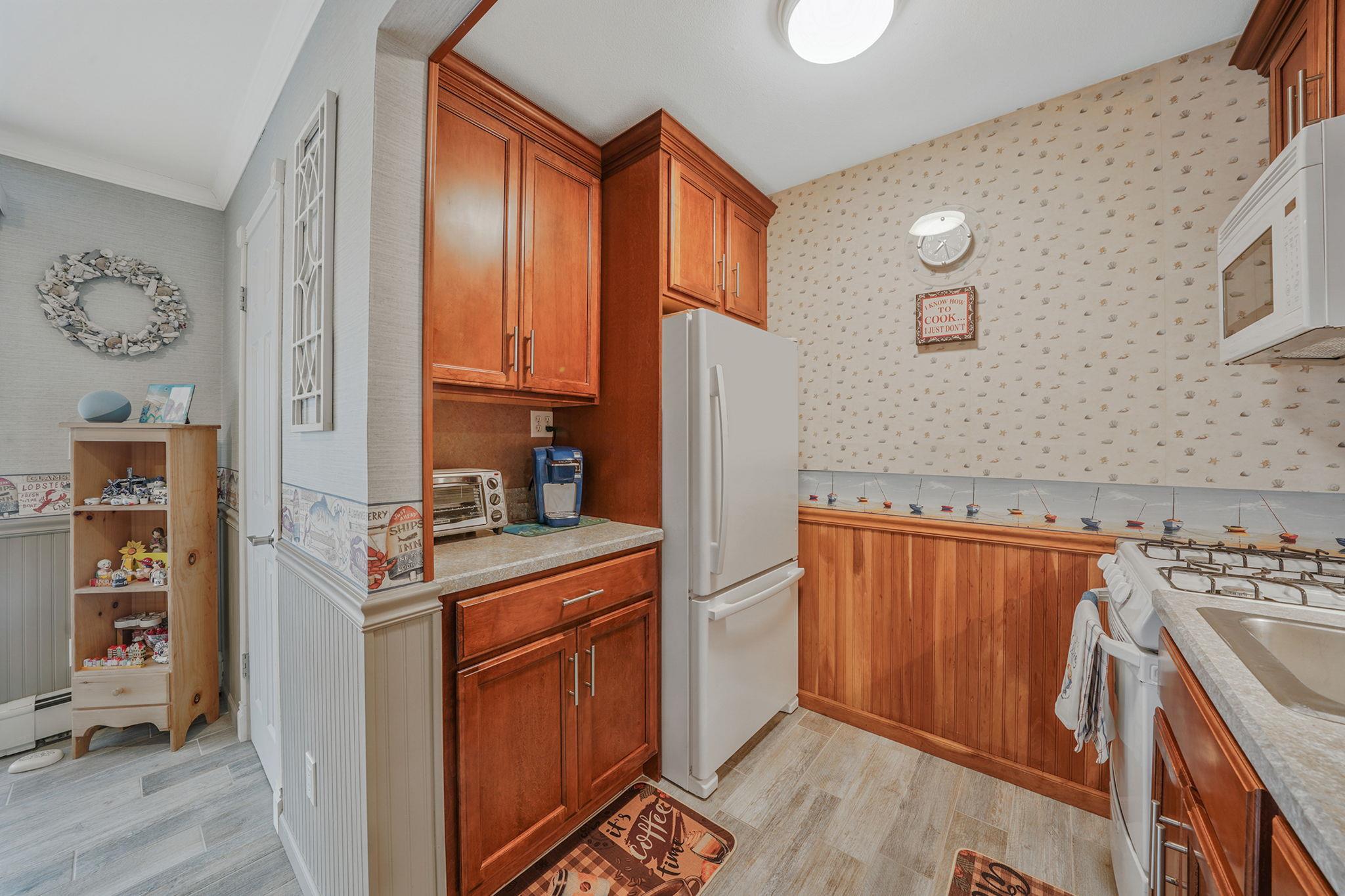 86 E Shore Drive, Massapequa, New York image 31