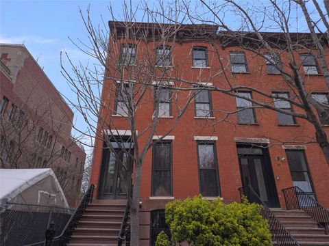 15 Jefferson Avenue Brooklyn NY 11238