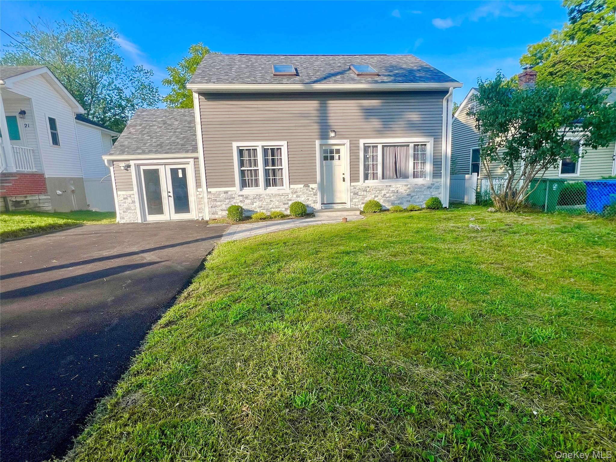 23 W Conkling Avenue