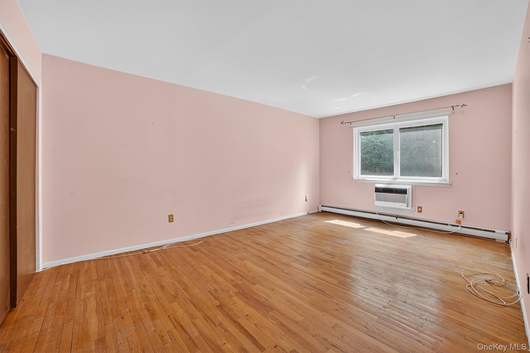 Croton-On-Hudson, New York 10520, United States, 2 Bedrooms Bedrooms, ,1 BathroomBathrooms,Residential,Active,195581