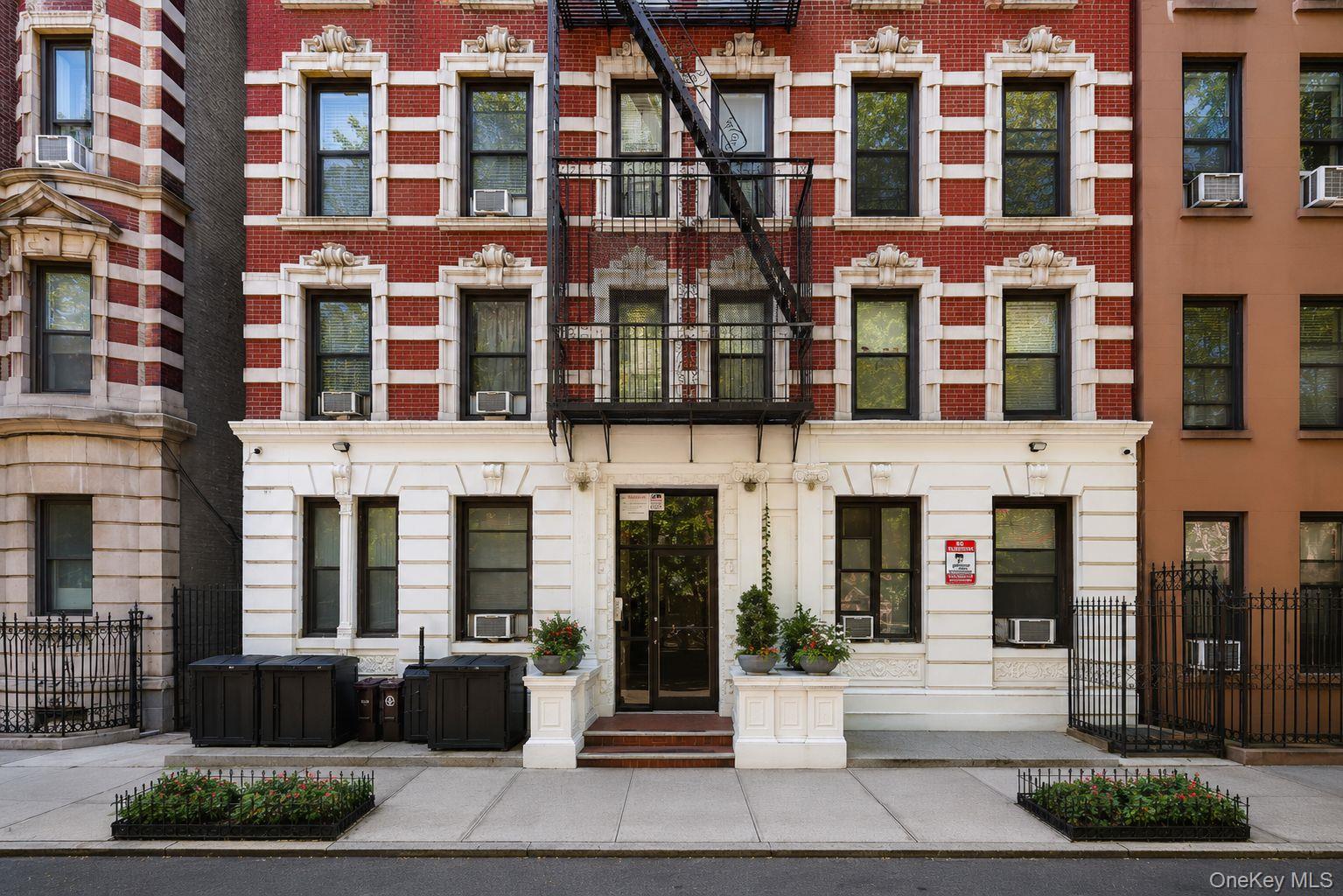 4-6 W 105th Street 6A