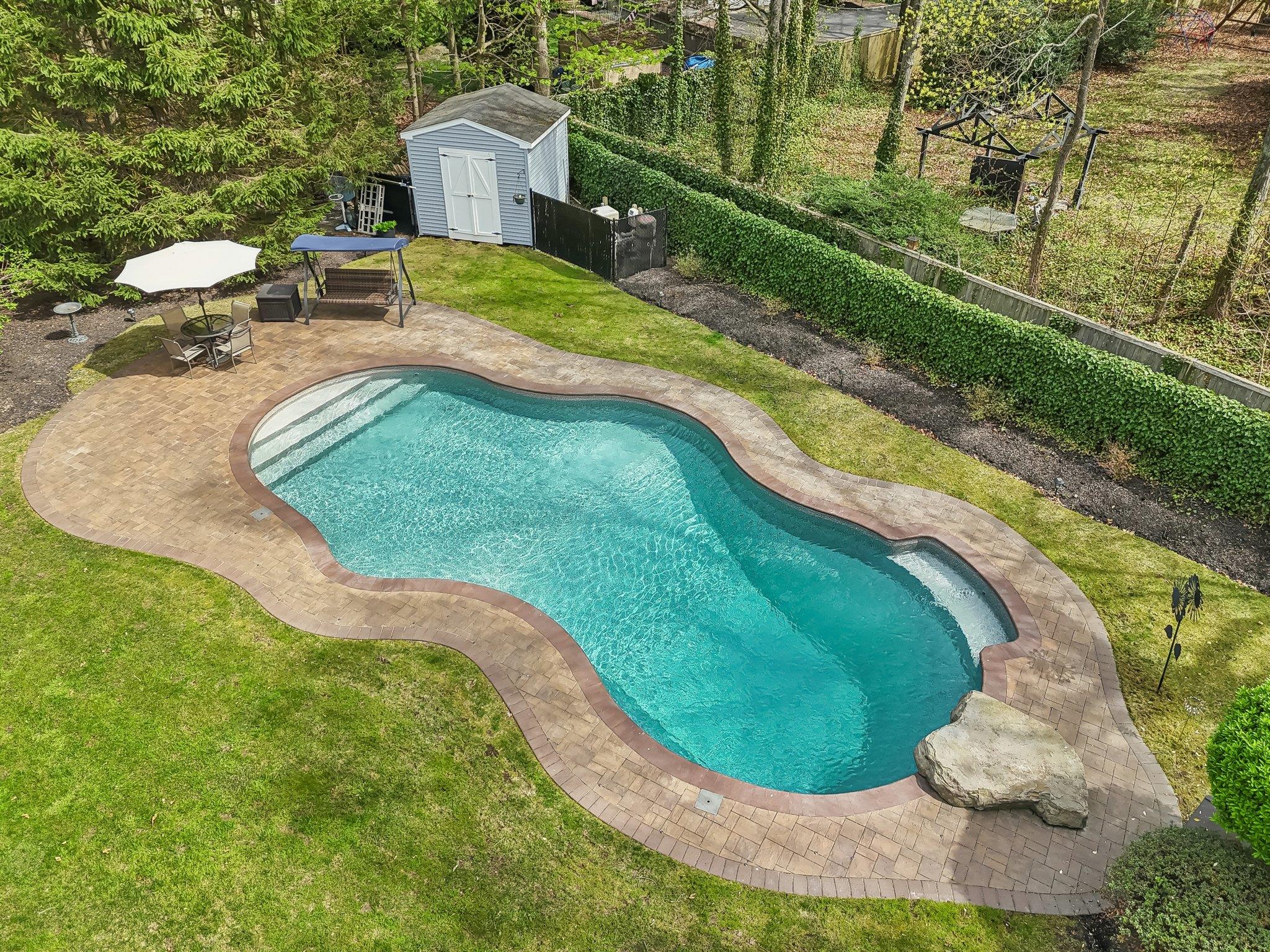 2 Chambord Court, Shoreham, New York image 43