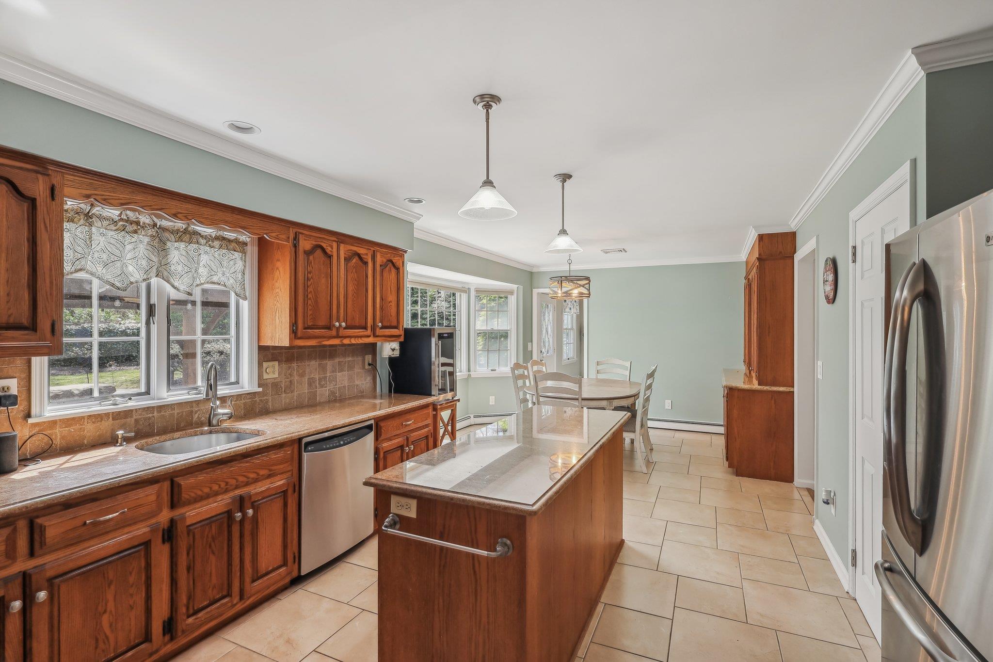 2 Chambord Court, Shoreham, New York image 16