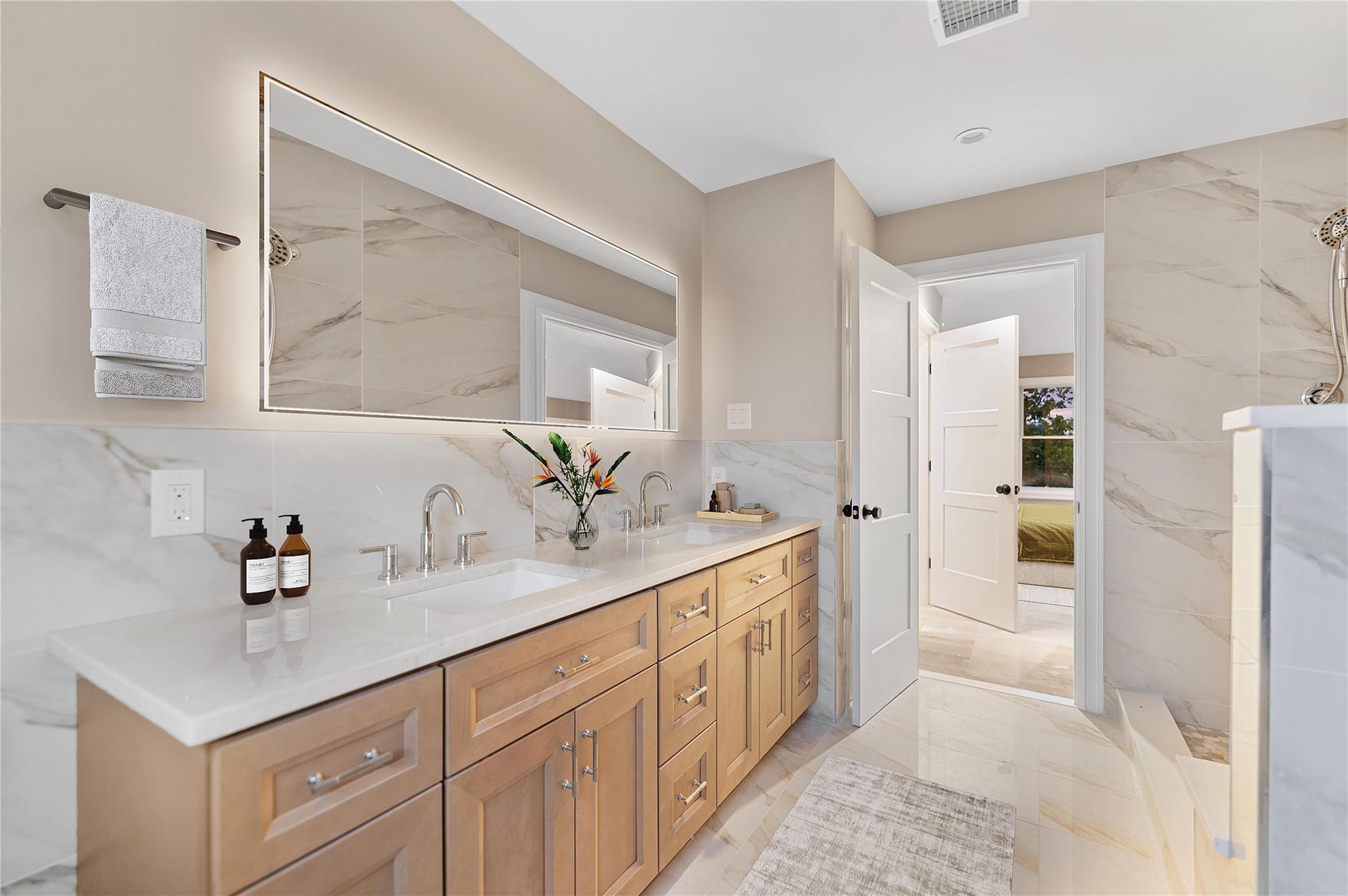 2935 Bayside Court, Wantagh, New York image 19
