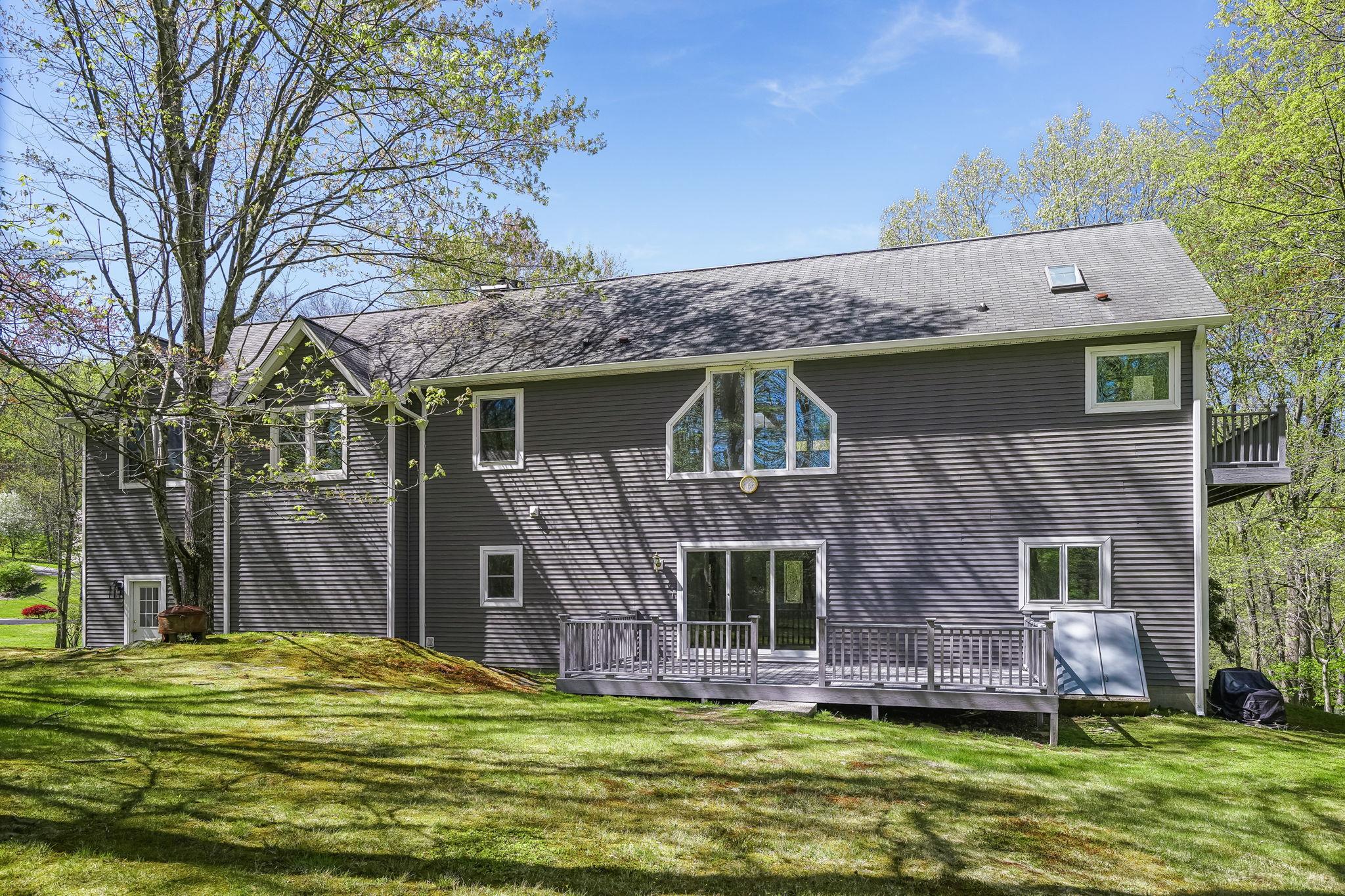 1121 Estates Drive, Ossining, New York image 39