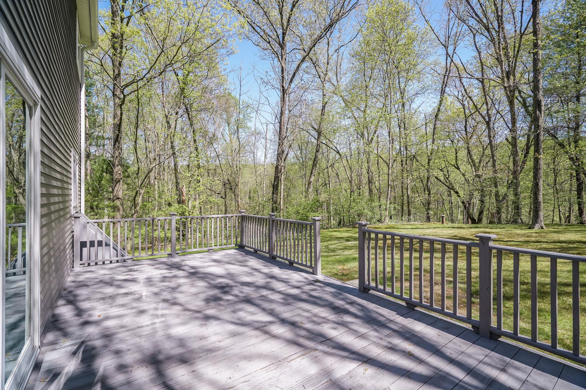 1121 Estates Drive, Ossining, New York image 36