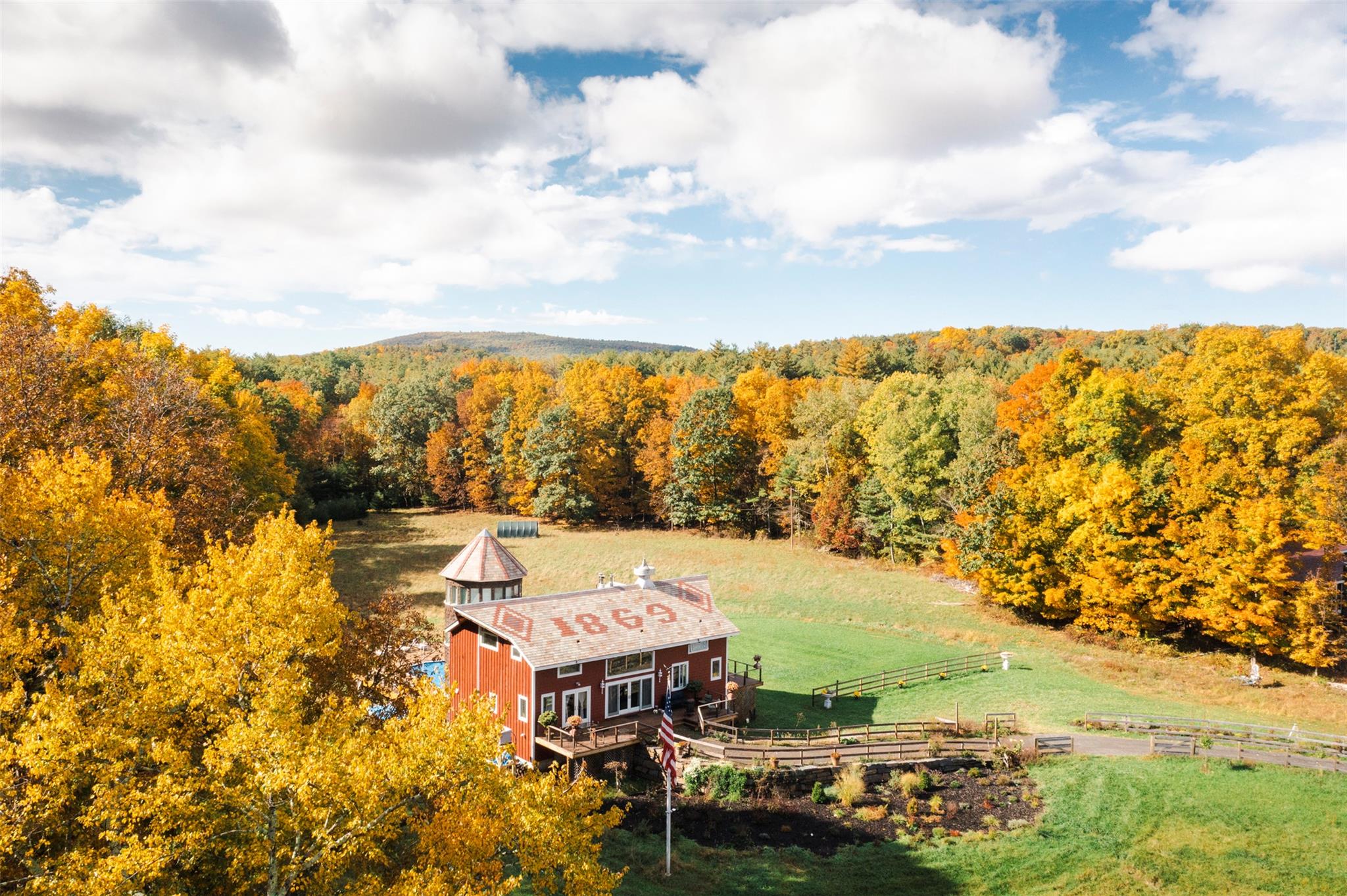 5 Downer Lane, Woodstock, New York image 35