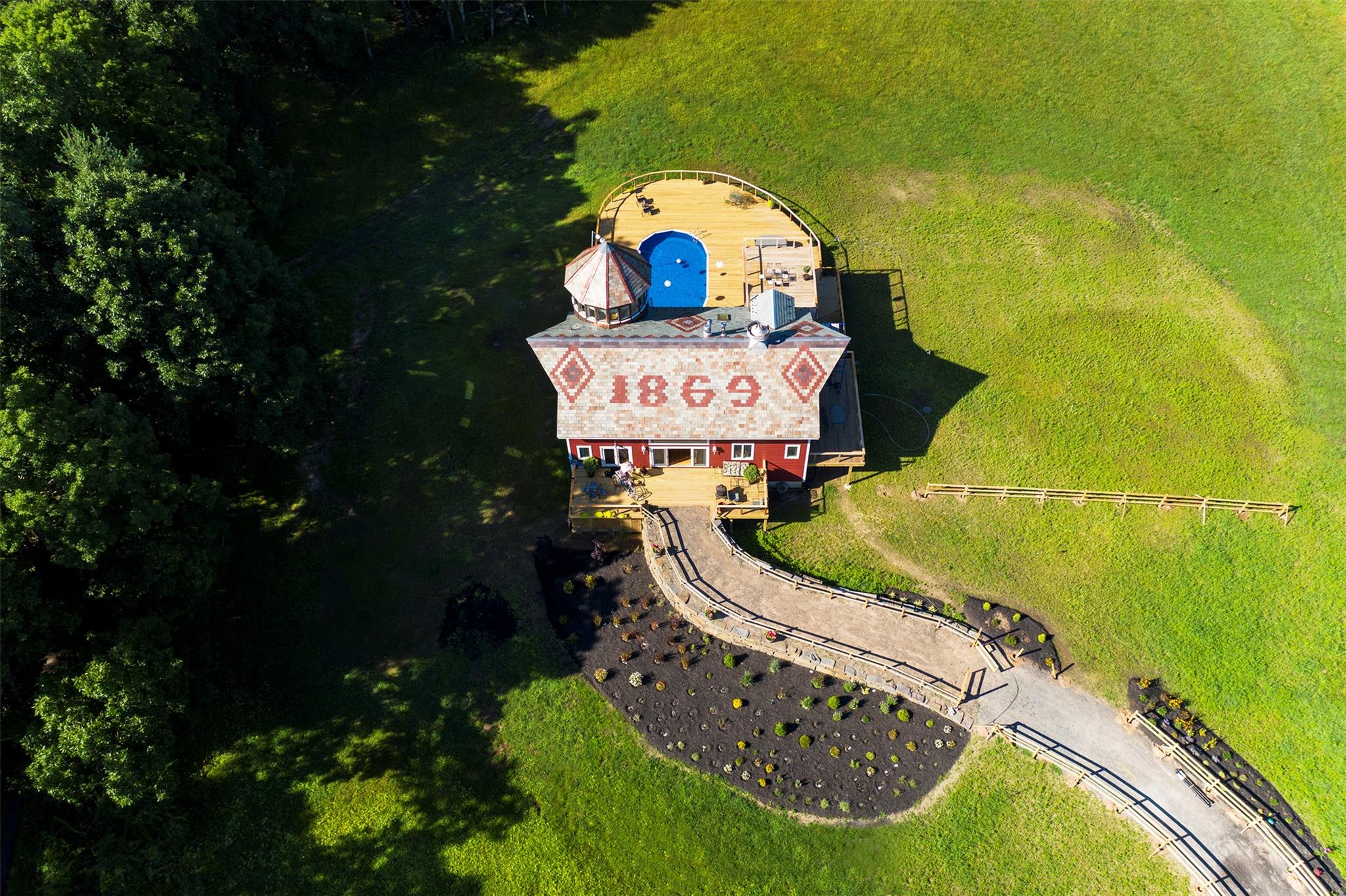 5 Downer Lane, Woodstock, New York image 4