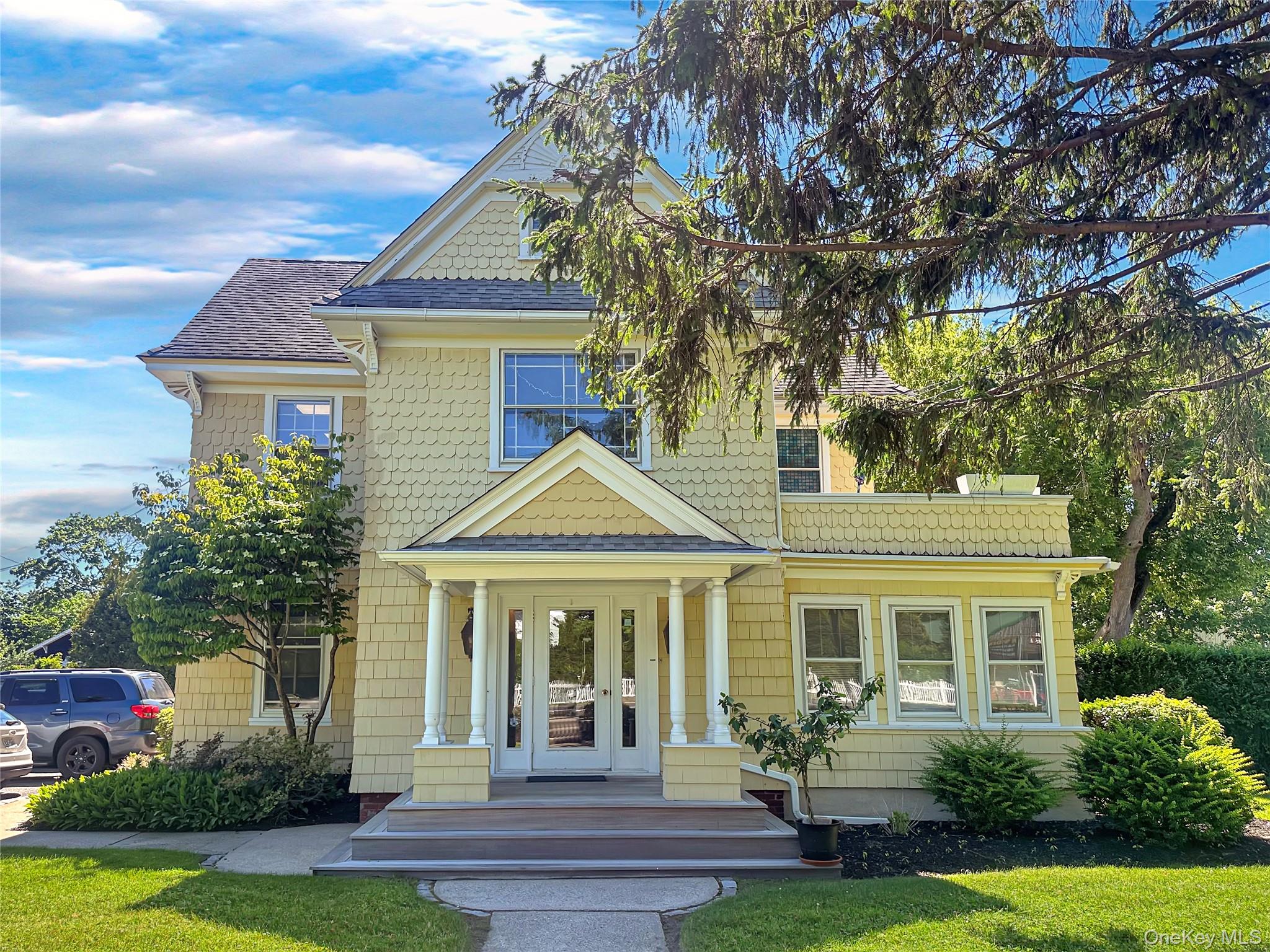 Photo 1 of 9 — 429 Montauk Highway, East Quogue, NY 11942