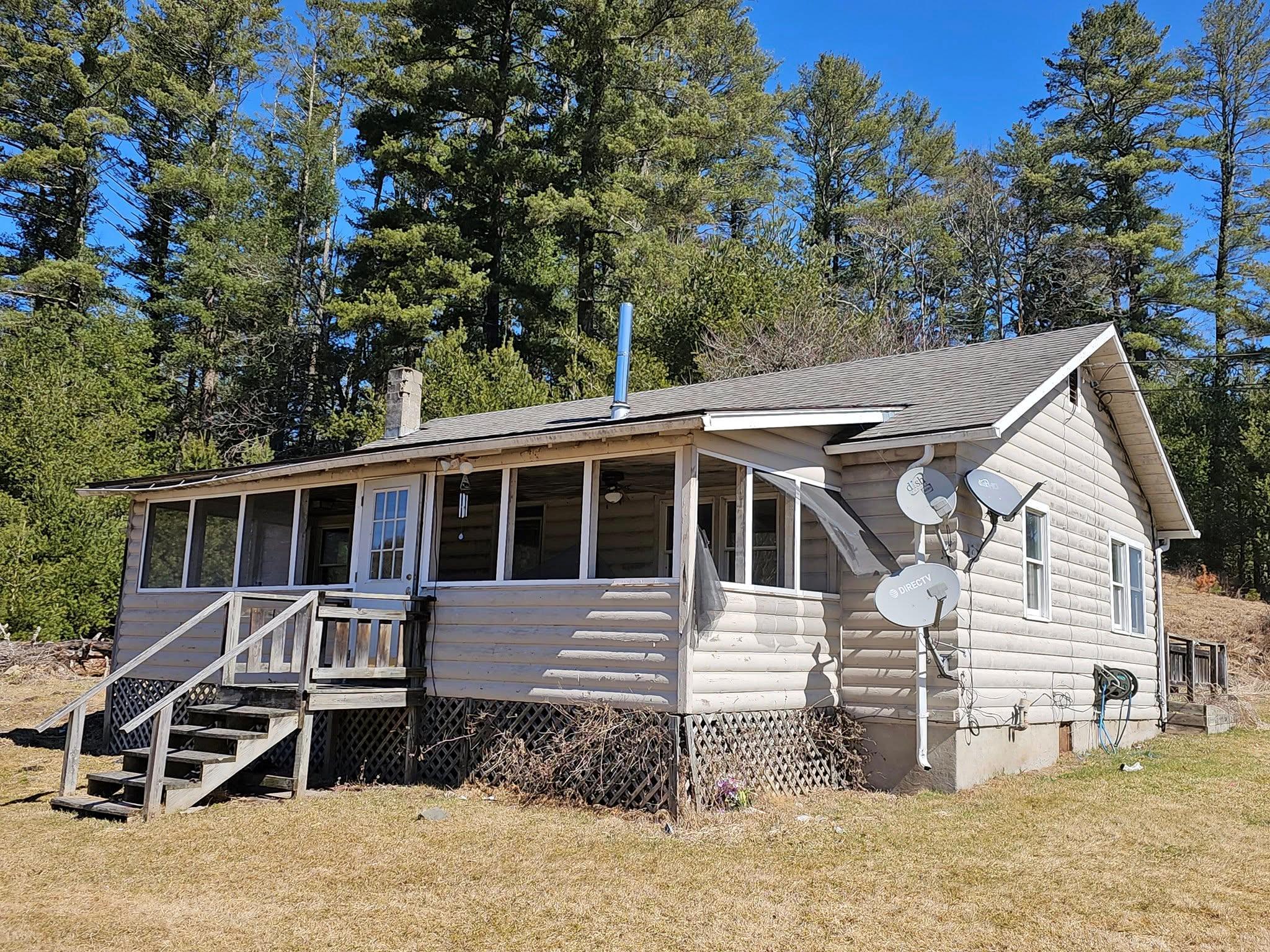 8 W Kieferle Road, Eldred, New York image 1
