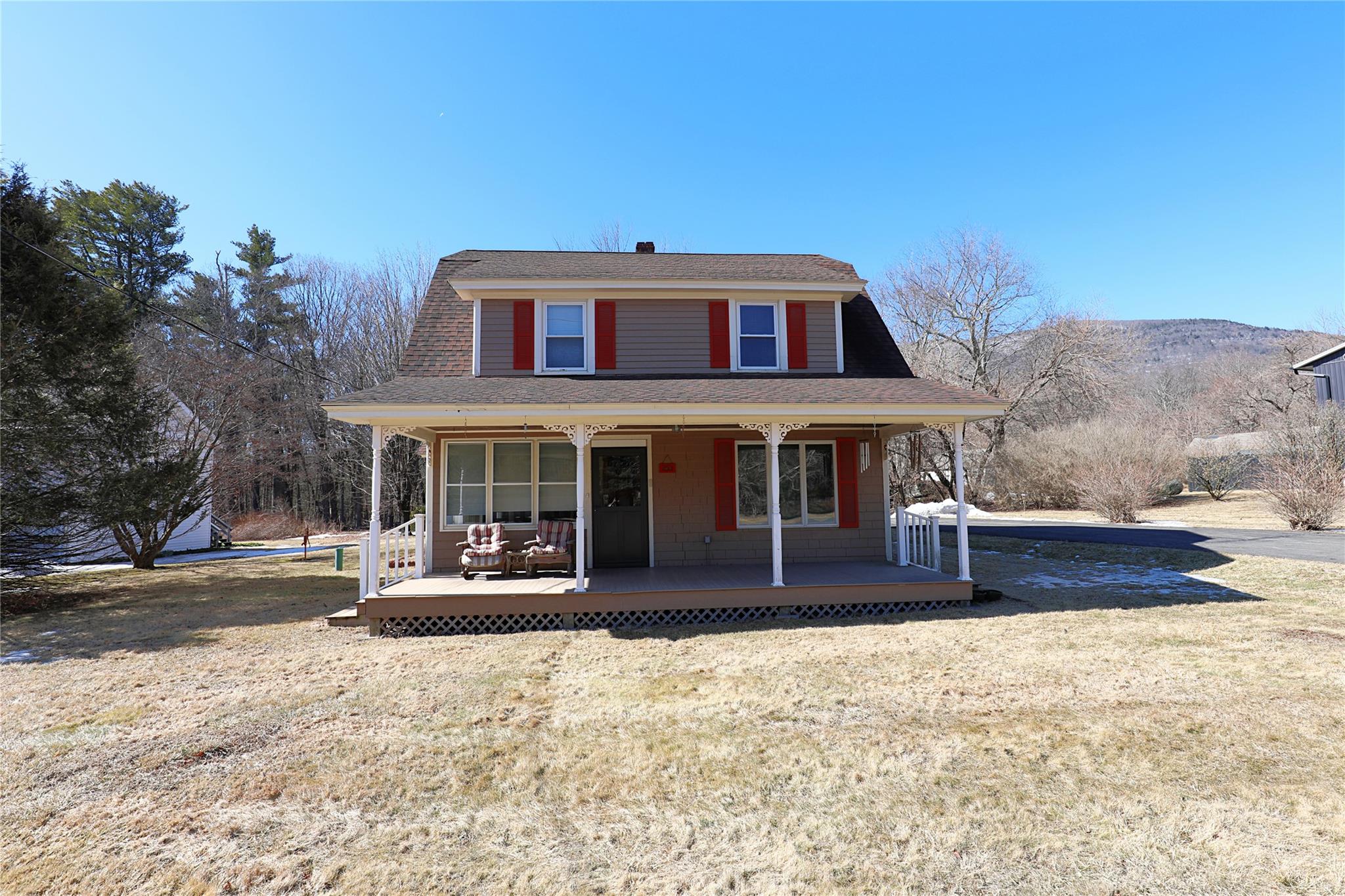 353 W Saugerties Road, Saugerties, New York image 1