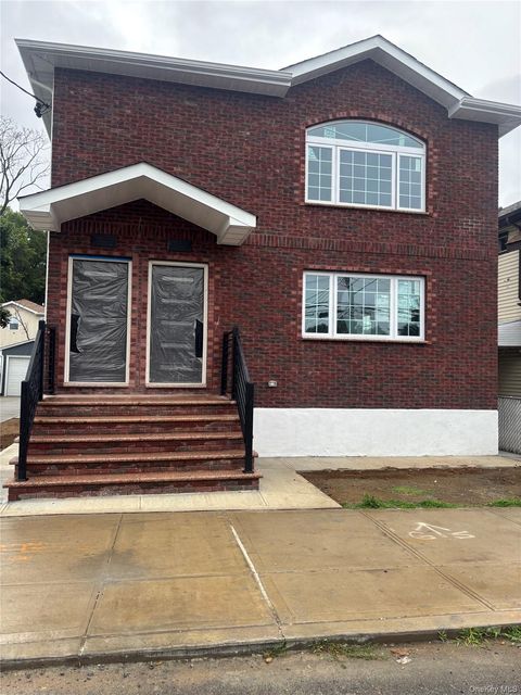 Multifamily For Sale - 21719 135th Avenue<br/> Springfield Gardens, NY 11413