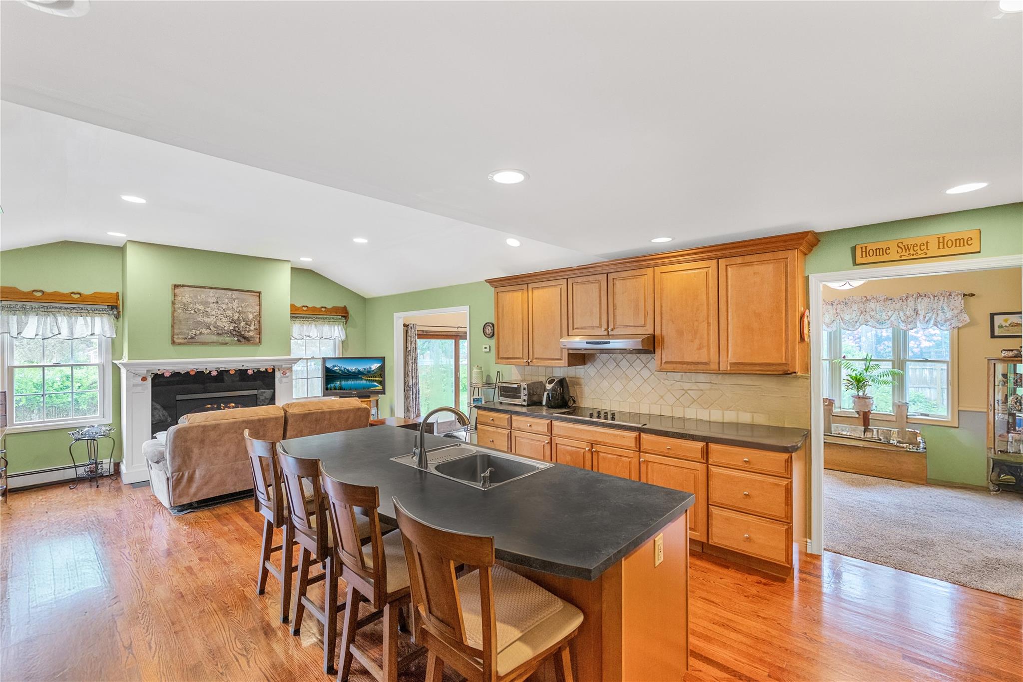 5 Cedar Heights Drive, Ridge, New York image 22