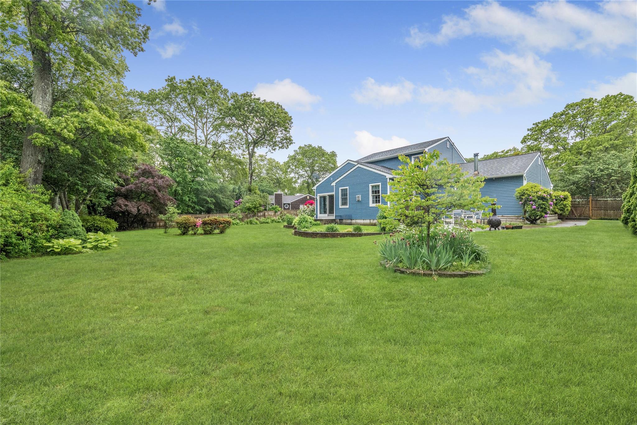 5 Cedar Heights Drive, Ridge, New York image 7
